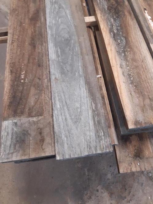 Partij nieuwe geschaafde eiken planken met profielkant, Doe-het-zelf en Verbouw, Hout en Planken, Nieuw, Plank, Eiken, Minder dan 25 mm