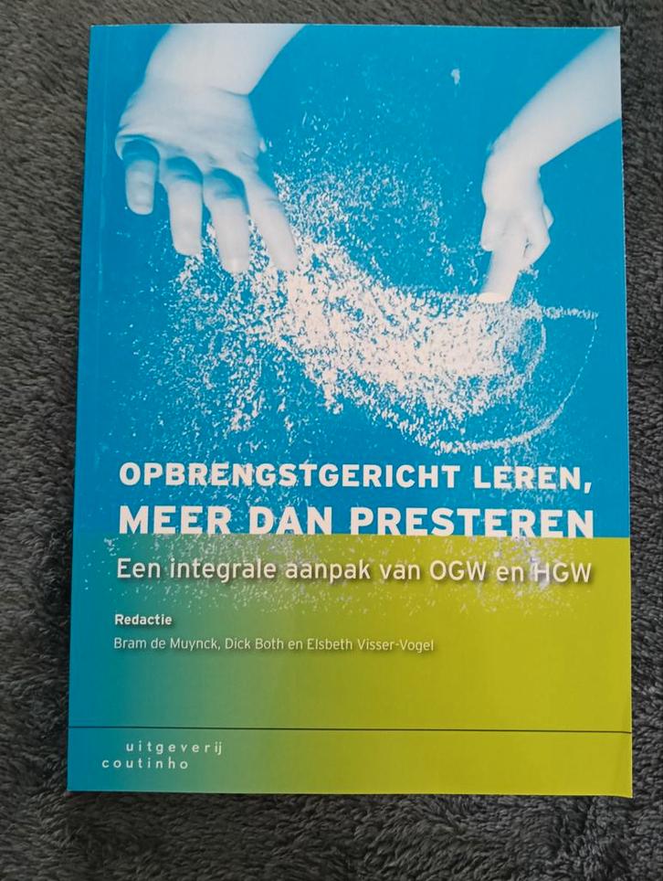 Opbrengstgericht leren, meer dan presteren, Boeken, Wetenschap, Zo goed als nieuw, Sociale wetenschap, Ophalen of Verzenden