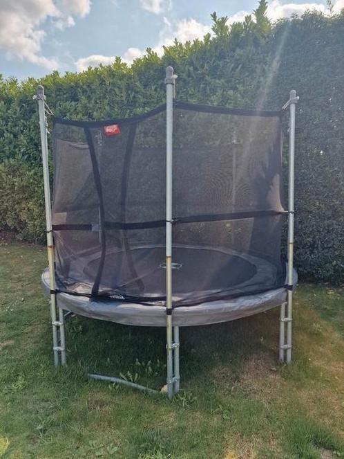Trampoline 2.70 diameter compleet met zgan Berg net, Kinderen en Baby's, Speelgoed | Buiten | Trampolines, Ophalen