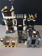 Lego politiebureau 7237 compleet, Ophalen of Verzenden, Zo goed als nieuw