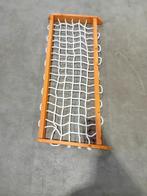 Klimnetten, schommels en klimstenen., Ophalen