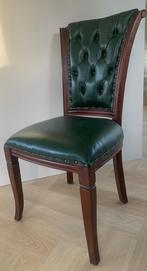 Chesterfield stoel groen leer en donker hout, Huis en Inrichting, Stoelen, Ophalen, Overige kleuren, Zo goed als nieuw, Eén