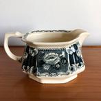 Maestricht Victoria melkkannetje, Antiek en Kunst, Antiek | Servies los, Ophalen of Verzenden