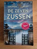 De Zeven Zussen - Lucinda Riley, Ophalen of Verzenden, Zo goed als nieuw, Lucinda Riley, Nederland
