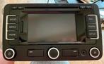 Originele VW autoradio cd navigatie (tiguan, golf) RNS310, Ophalen of Verzenden, Gebruikt