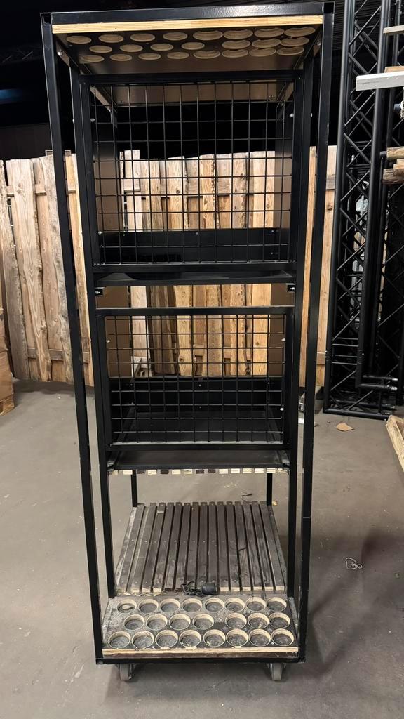 Pipe and drape kar, Muziek en Instrumenten, Overige Muziek en Instrumenten, Ophalen