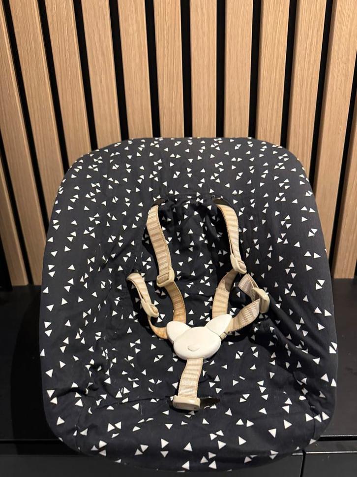 Stokke Newborn Set + Ukje Hoes, Kinderen en Baby's, Kinderstoelen, Zo goed als nieuw, Meegroeistoel, Gordel(s), Ophalen of Verzenden