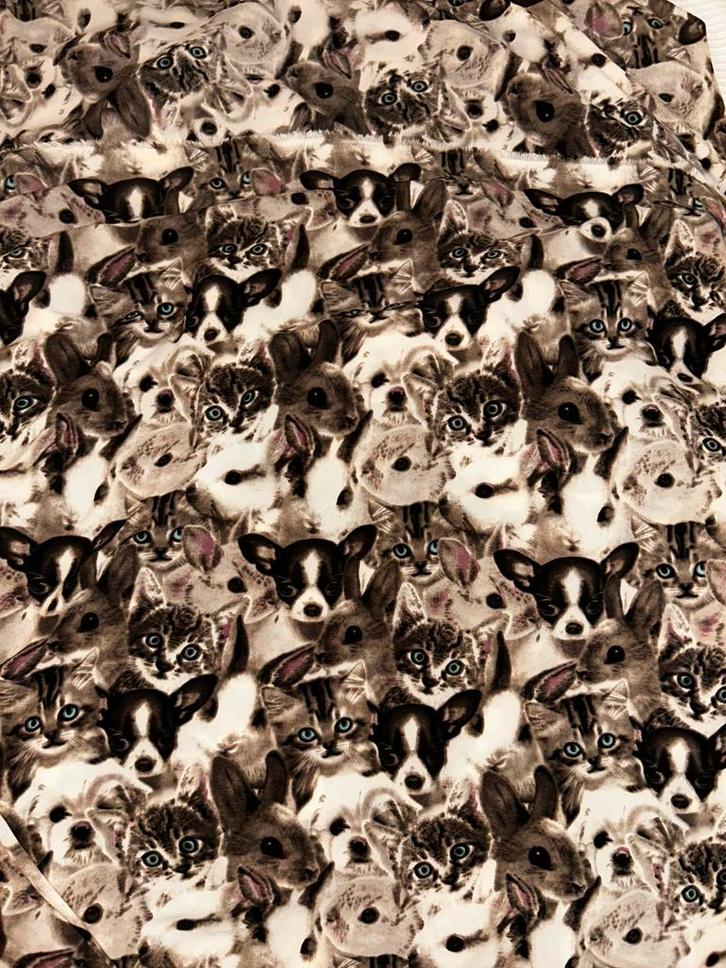 dierenprint stof 1.4m x 7.8m, Hobby en Vrije tijd, Stoffen en Lappen, Nieuw, Katoen, 120 cm of meer, 30 tot 200 cm, Ophalen of Verzenden