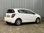 Chevrolet Aveo 1.2 LT | Airco | Trekhaak | 5-Deurs, Auto's, Chevrolet, Euro 5, 4 cilinders, 1229 cc, Wit