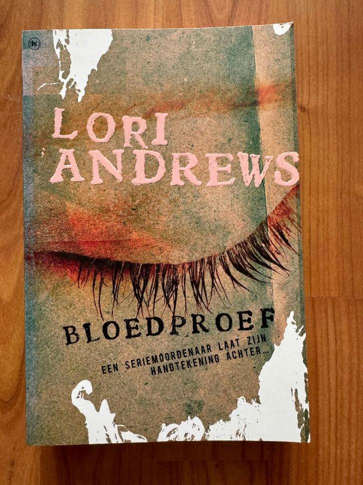 L. Andrews - Bloedproef - nieuw, Boeken, Thrillers, Nieuw, Ophalen of Verzenden