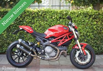 Ducati Monster 1100 EVO| Desmo gehad| Termignoni| beschikbaar voor biedingen