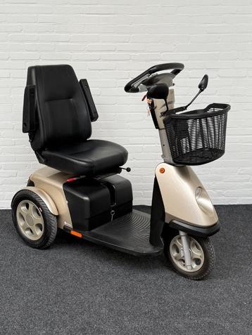 Scootmobiel - Sterling Trophy 6 - champagne beschikbaar voor biedingen