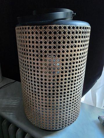 Rotan Lamp beschikbaar voor biedingen