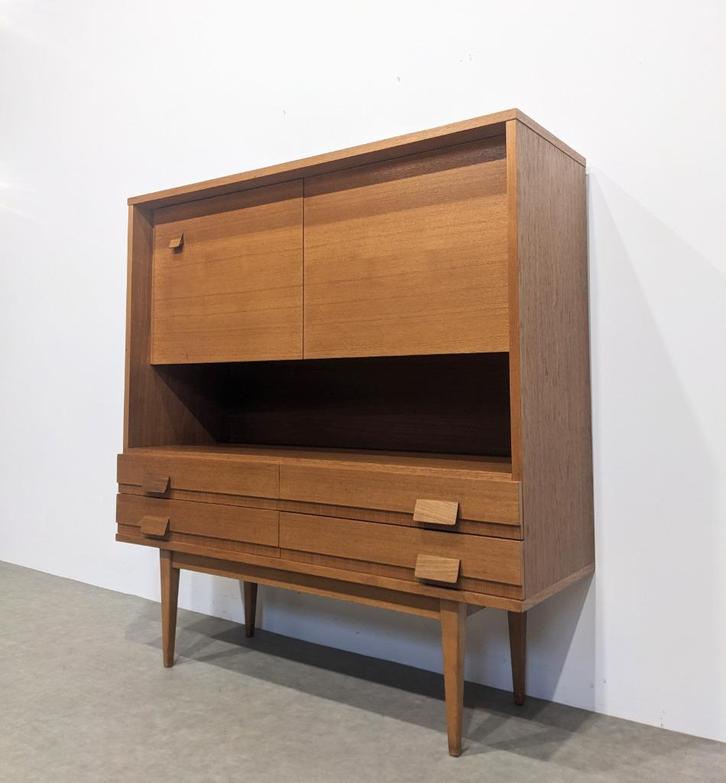 Scandinavisch vintage highboard, jaren 60., Huis en Inrichting, Kasten | Buffetkasten, Zo goed als nieuw, Minder dan 100 cm, 50 tot 100 cm