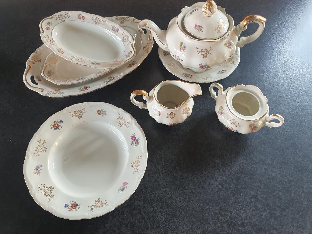 Theeset met serveerschalen van  Kronester, Bavaria 1955, Antiek en Kunst, Antiek | Servies compleet, Ophalen of Verzenden