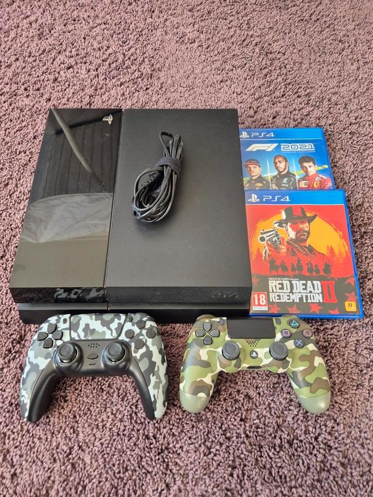 PS4 Console + 2 Controllers & 2 Games, Spelcomputers en Games, Spelcomputers | Sony PlayStation 4, Gebruikt, Original, Met 2 controllers