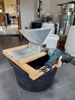 MattMill moutmolen met aandrijving, Hobby en Vrije tijd, Overige Hobby en Vrije tijd, Ophalen, Zo goed als nieuw