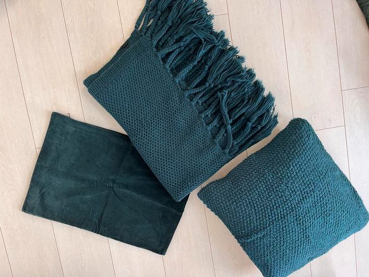 Woonaccessoires: Plaid, Kussens, Vaas, Kandelaars, Huis en Inrichting, Woonaccessoires | Plaids en Woondekens, Zo goed als nieuw