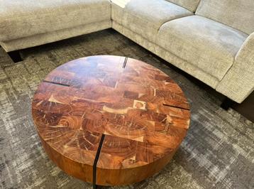 Mooie Ronde Salontafel beschikbaar voor biedingen