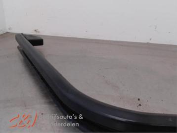 Schuifdeur Rail rechts van een Citroen Berlingo beschikbaar voor biedingen