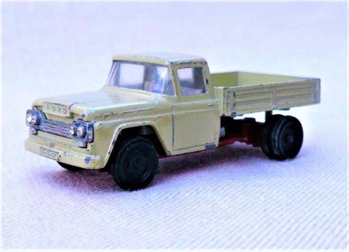 Siku V222 Ford F500 pick up truck lichtgroen. schaal 1/65., Hobby en Vrije tijd, Modelauto's | Overige schalen, Gebruikt, Auto