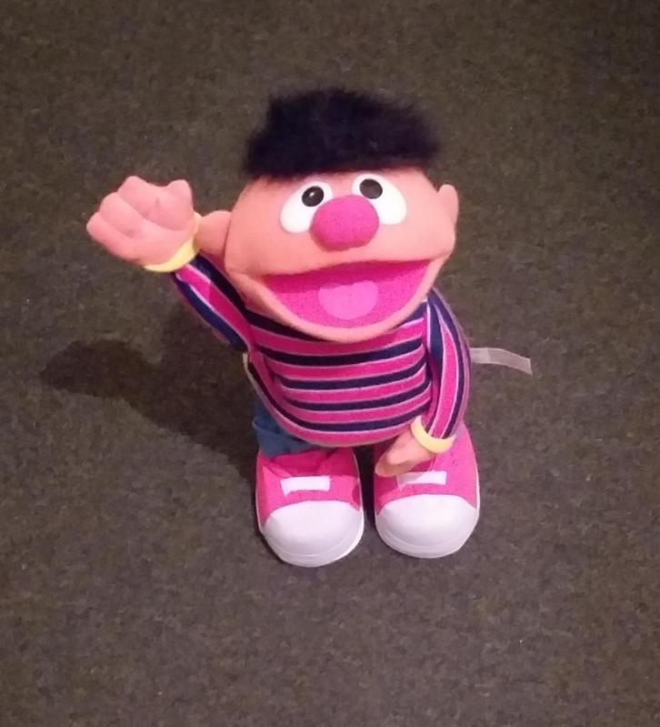 Kietel me Ernie / Tickle me Extreem Ernie TMX, Kinderen en Baby's, Speelgoed | Fisher-Price, Zo goed als nieuw, Duw- of Trekspeelgoed