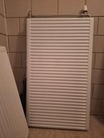 Keurige radiatoren tegen elk aannemelijk bod, Doe-het-zelf en Verbouw, Verwarming en Radiatoren, Ophalen, 30 tot 80 cm, Radiator