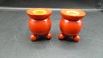 2 Vintage Zweedse bolkandelaars van hout, Ophalen of Verzenden, Zo goed als nieuw, Minder dan 25 cm, Rood