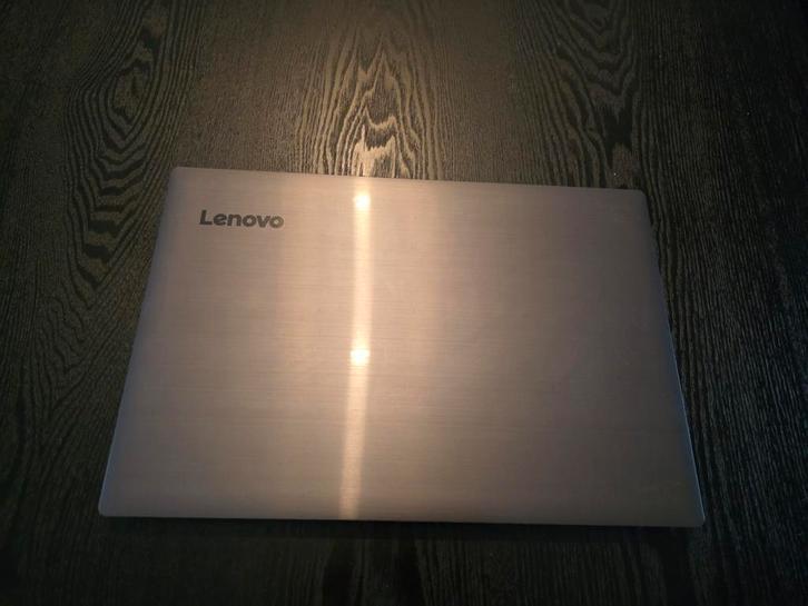 Originele lenovo Laptop i7, Computers en Software, Laptop-opladers, Zo goed als nieuw, Ophalen of Verzenden