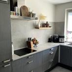Complete keuken te koop met Quooker, inductiekookplaat etc., Ophalen, Gebruikt, Hoekkeuken, Kunststof