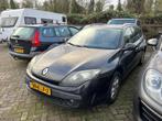 Renault Laguna Estate 2.0 dCi Dynamique Defect, Auto's, Voorwielaandrijving, 4 cilinders, 150 pk, Leder en Stof