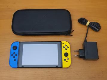Nintendo Switch met OPLADER & TAS beschikbaar voor biedingen