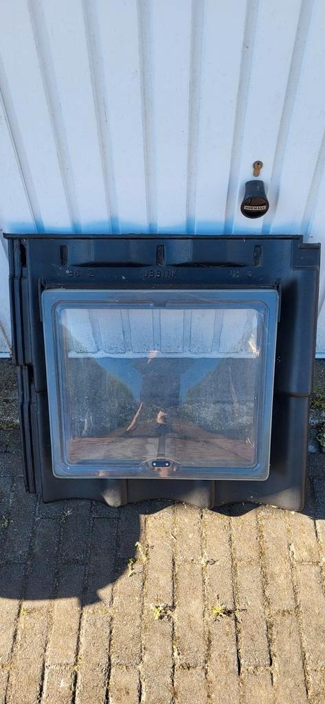 Dakraam / pannendakraam met ventilatie stand, Doe-het-zelf en Verbouw, Glas en Ramen, Zo goed als nieuw, Dakraam, Minder dan 80 cm