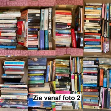 Veel boeken oude & nieuwe literatuur roman chicklit etc enz beschikbaar voor biedingen