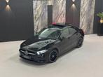 Mercedes-Benz A-klasse 250e AMG |PANO|SFEER|BURMESTER|CAMERA, Auto's, Mercedes-Benz, Gebruikt, 4 cilinders, 15 kWh, Zwart