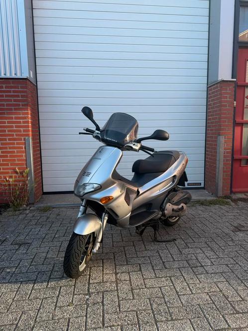 Gilera Runner 172cc (180cc op A2), Fietsen en Brommers, Scooters | Piaggio, Zo goed als nieuw, Overige modellen, Benzine, Ophalen