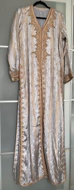 Takchita van Jawhara, Kleding | Dames, Gelegenheidskleding, Ophalen of Verzenden, Zo goed als nieuw, Maat 38/40 (M), Grijs