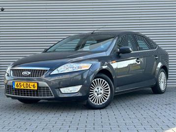 Ford Mondeo Ford Mondeo 2.0-16V Limited | AIRCO | NAVI | CC  beschikbaar voor biedingen