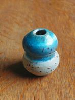 Keramiek vaasje mini blauw glazuur spikkelklei, Ophalen of Verzenden