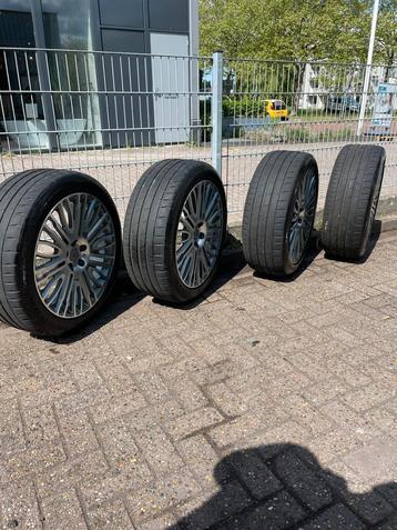 velgen22 ich exclusief Overfinch beschikbaar voor biedingen