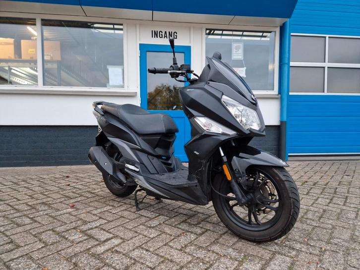 Sym jet 14 brom scooter 2021 kapschade , opstappen rijden, Fietsen en Brommers, Scooters | SYM, Gebruikt, Overige modellen, Benzine