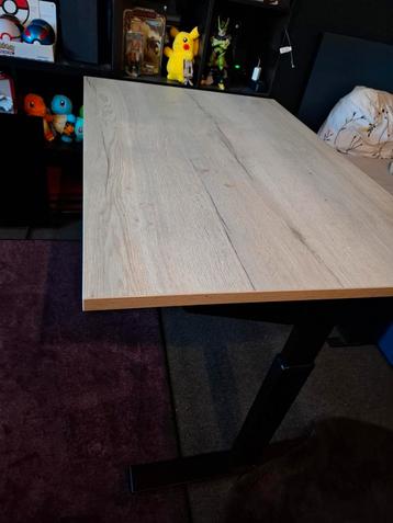 Verstelbaar Bureau met Houten Blad