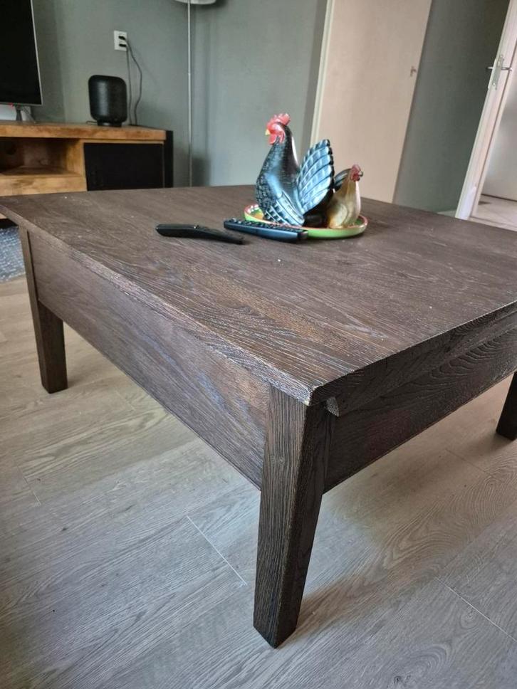 Donker Eiken Salontafel - 100x100x50 cm, Huis en Inrichting, Tafels | Salontafels, Minder dan 50 cm, 50 tot 100 cm, 100 tot 150 cm