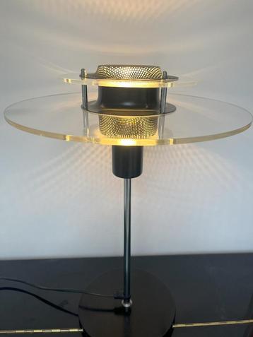 Vintage design lamp Ikea type UFO / cirkel jaren '80 beschikbaar voor biedingen