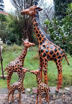 Vier Giraffen beelden van leder, Antiek en Kunst, Kunst | Beelden en Houtsnijwerken, Ophalen of Verzenden