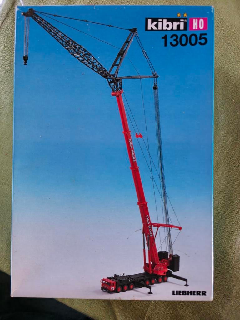Kibri H0 13005 LTM 1400 kraan met Jip nieuw in doos., Ophalen of Verzenden, Gelijkstroom of Wisselstroom, Brug, Tunnel of Gebouw