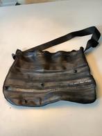 Fietsbanden Tas - stoer & nieuw!, Sieraden, Tassen en Uiterlijk, Ophalen of Verzenden, Nieuw, Zwart, Schoudertasje