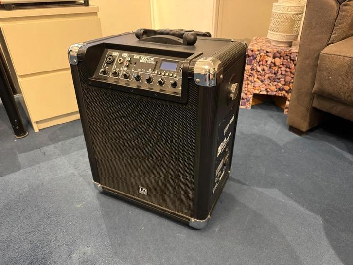 LD Systems RJ10 portable PA systeem  muziekversterker box, Muziek en Instrumenten, Overige Muziek en Instrumenten, Zo goed als nieuw
