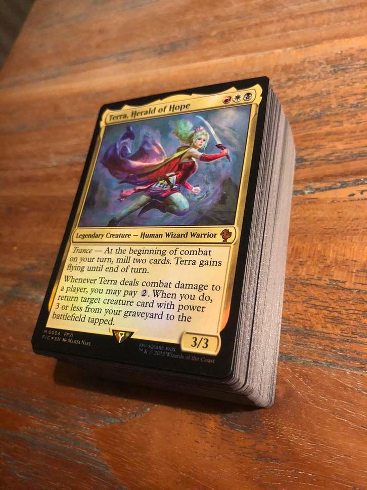 Mtg commander deck terra final fantasy, Hobby en Vrije tijd, Verzamelkaartspellen | Magic the Gathering, Zo goed als nieuw, Speeldeck