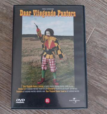 Daar Vliegende Panters  beschikbaar voor biedingen